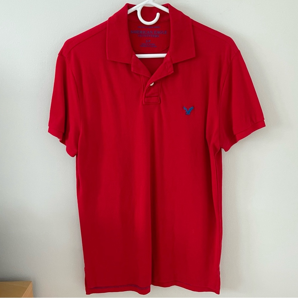 American eagle men’s polo (size small)